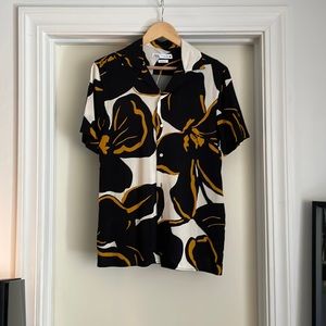 Patterned Cuban collar shirt